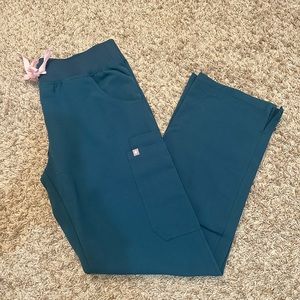 Figs Kade - Petite Cargo Scrub Pants - S - Petite / Caribbean Blue